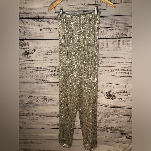 VENUS Silver Sequin Jumpsuit for Evening Glamour NWT Medium - Picture 5 of 16